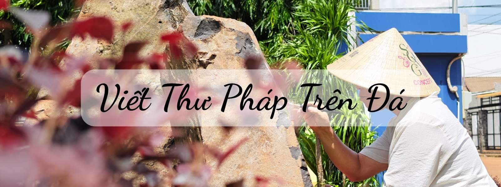 Viết thư pháp trên đá